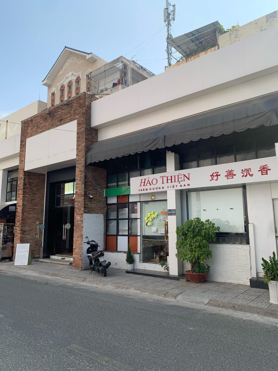 Cho thuê Mặt bằng riêng biệt HXT đường Cộng Hòa P4 Quận Tân bình